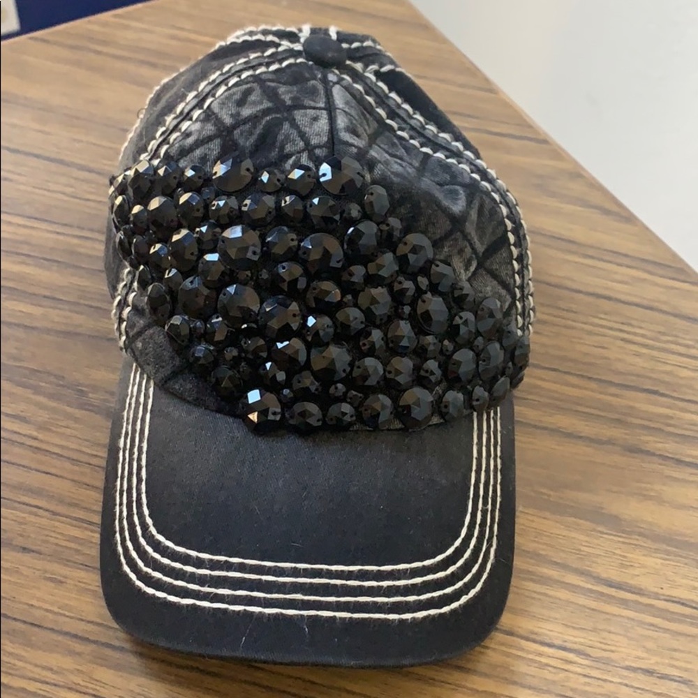 Black jeweled baseball cap with white stitching